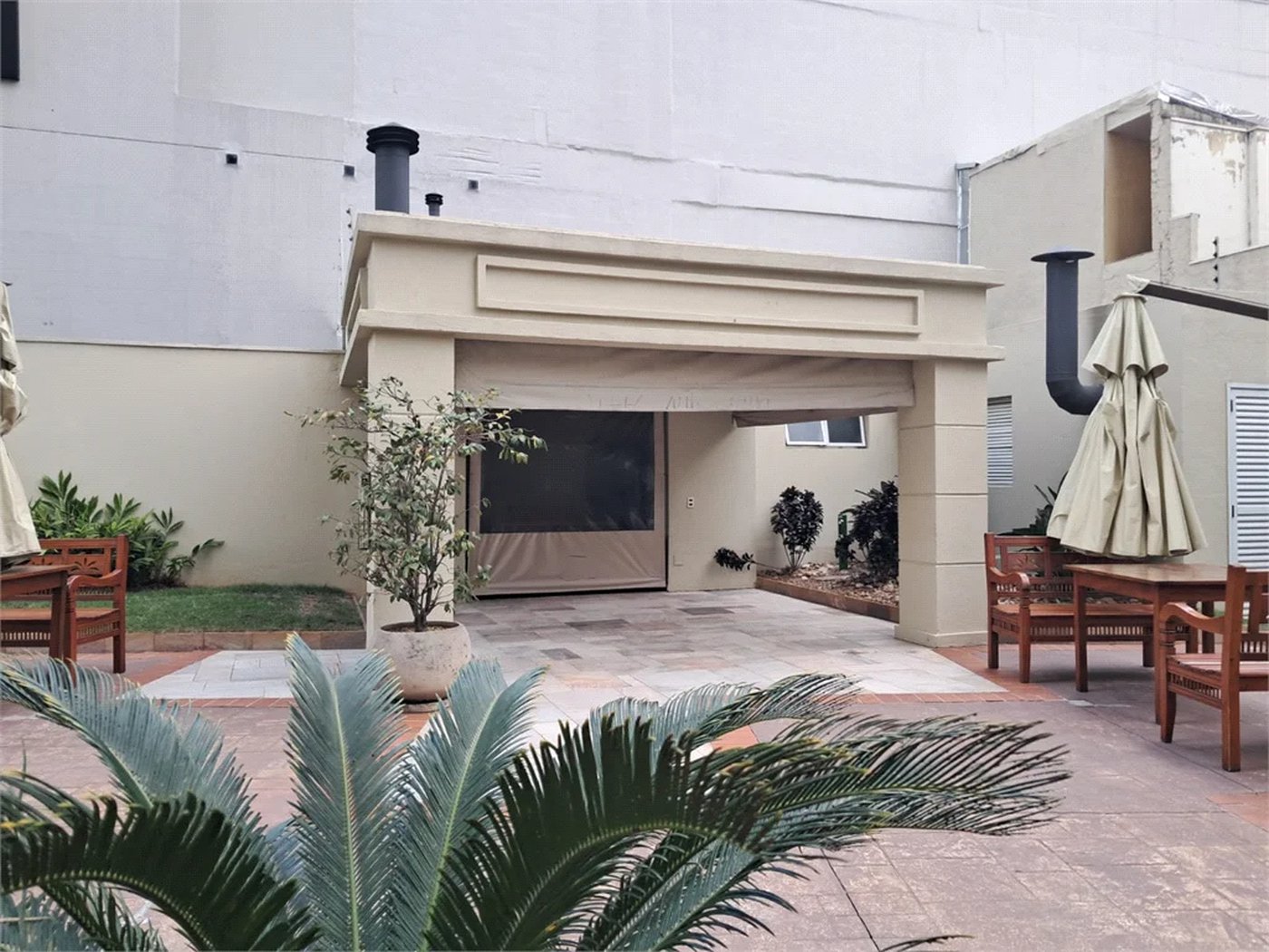 Apartamento à venda com 2 suítes em Vila Romana, São Paulo, SP
