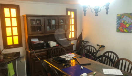 Sobrado à venda com 4 quartos, sendo 1 suíte, em Sumaré, São Paulo, SP