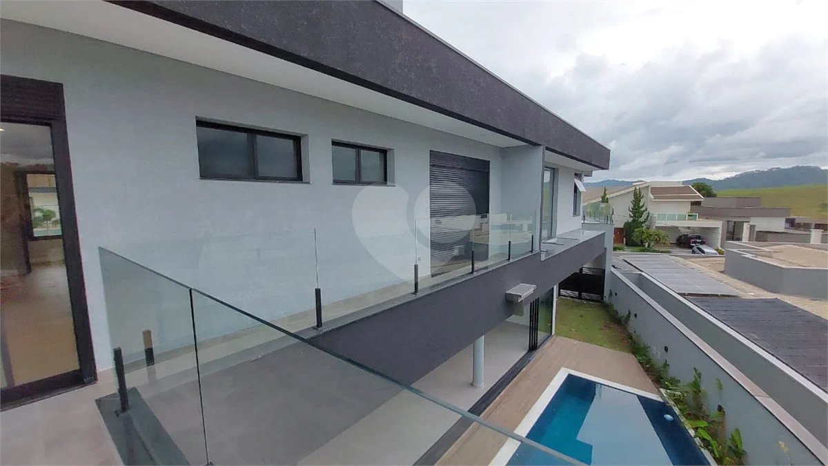 CASA ALTO PADRÃO | 5 SUÍTES | CONDOMÍNIO CLUBE – ATIBAIA