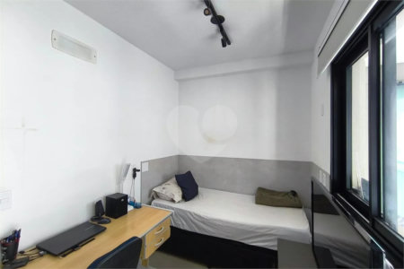 Studio mobiliado para venda na Vila Mariana