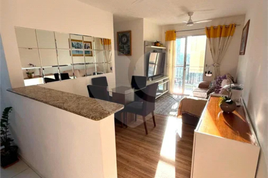 Apartamento à Venda | 63 m² | 3 Dormitórios | 1 Suíte | Andar Alto | Próximo à Estação Piqueri