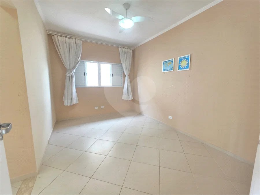 Casa à venda ou para alugar com 3 quartos, sendo 1 suíte,  no condomínio Terras de São Francisco, Vinhedo - SP