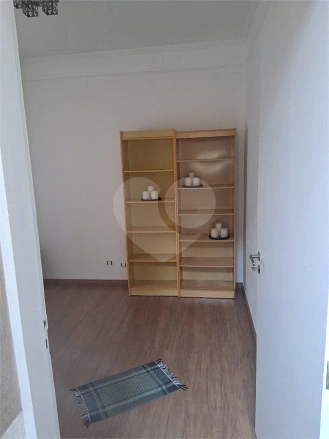 Casa à Venda na Vila Rosália | 4 Dorms, Área Gourmet e Rua Sem Saída