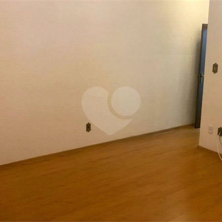 Sobrado à venda com 4 quartos, sendo 2 suítes, em Jardim do Mar, São Bernardo do Campo, SP