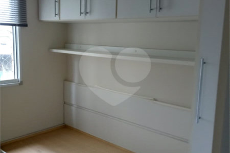 Apartamento à venda com 2 quartos em Vila Anastácio, São Paulo, SP