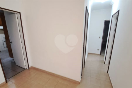 Apartamento à venda com 3 quartos, sendo 1 suíte, em Vila Mariana, São Paulo, SP