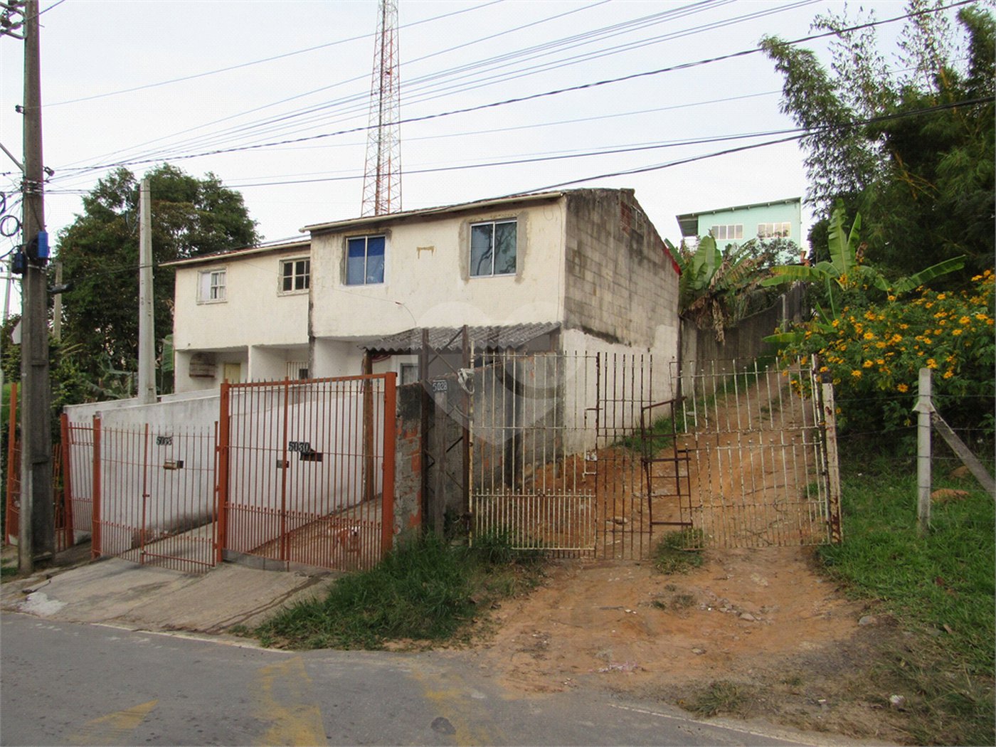 Terreno à venda em Chácaras Copaco, Arujá, SP