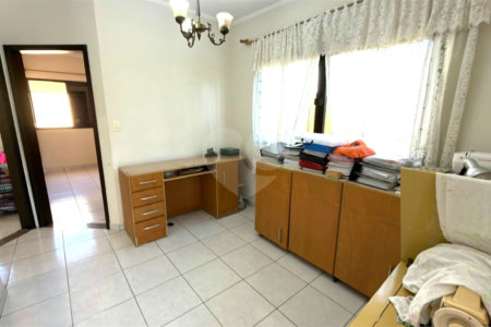 Sobrado à venda com 3 quartos, sendo 1 suíte, em Vila Darli, São Paulo, SP