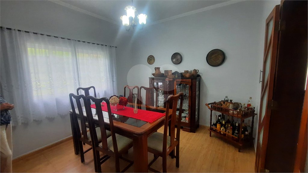 Casa à venda com 4 quartos, sendo 1 suíte,  em Vila Rosália, Guarulhos, SP