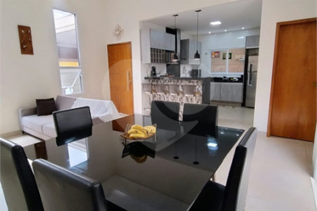 Casa à venda com 3 quartos, sendo 1 suíte, em Jardim Santa Cecília, Ribeirão Preto, SP