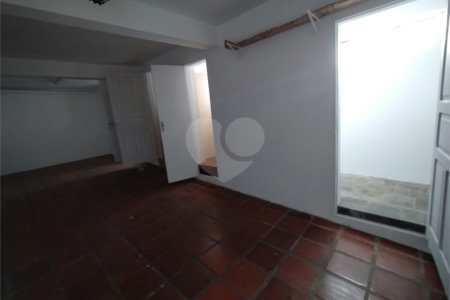 Casa à venda ou para alugar com 4 quartos, sendo 3 suítes,  no Centro, Itapetininga, SP