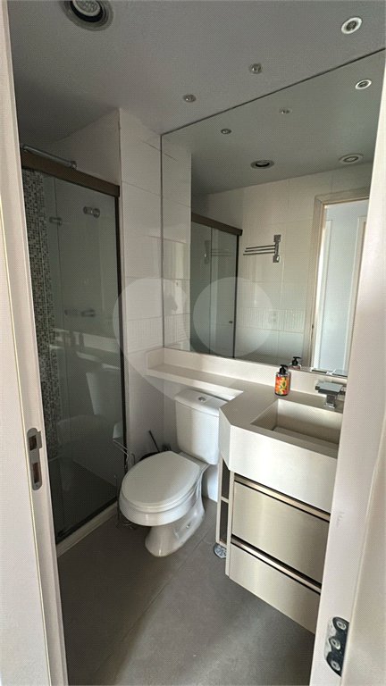 Apartamento para alugar com 3 quartos, sendo 1 suíte,  em Lar São Paulo, São Paulo, SP