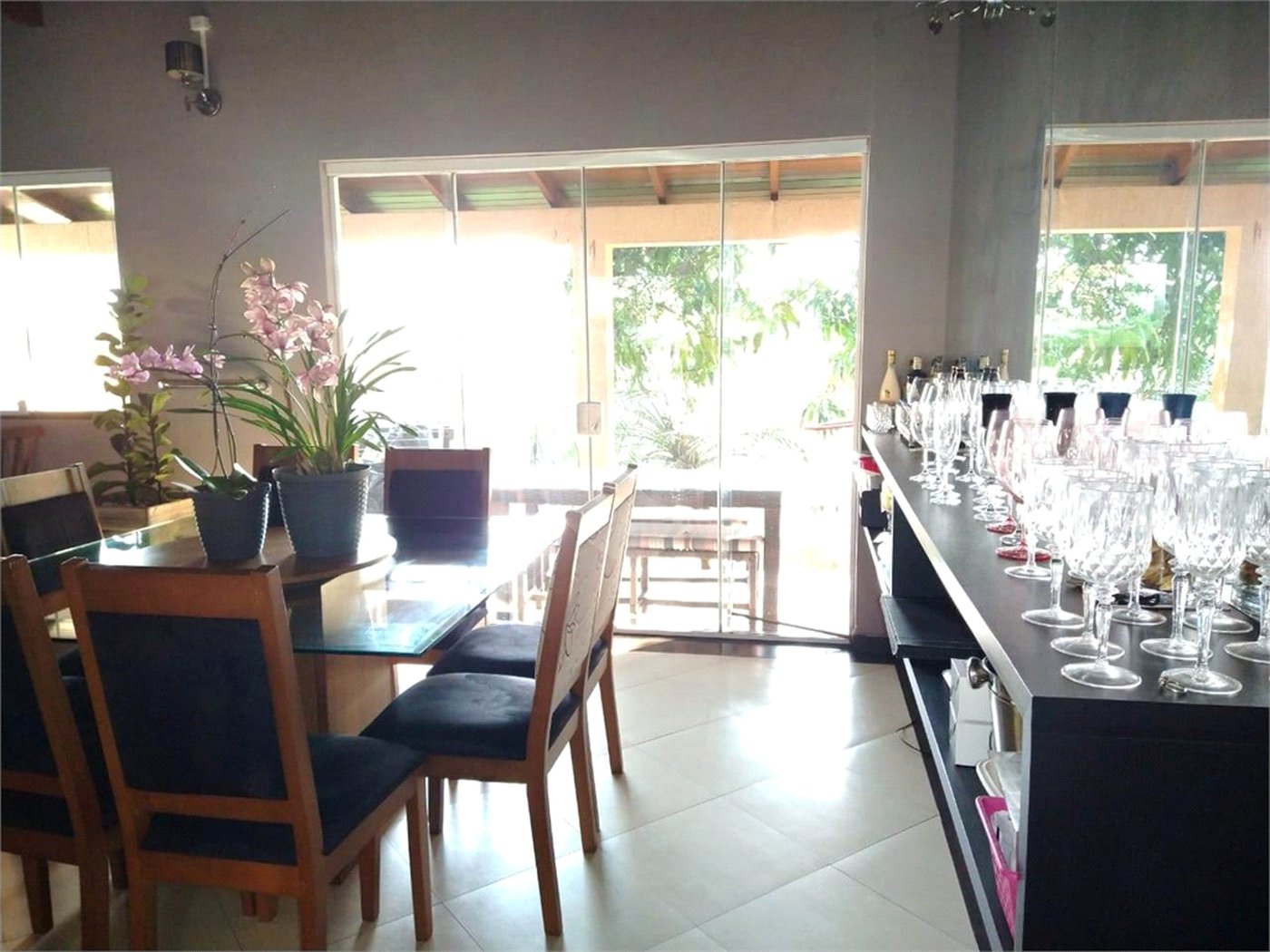 Casa à venda com 8 quartos, sendo 4 suítes, em Santa Inês, Mairiporã, SP
