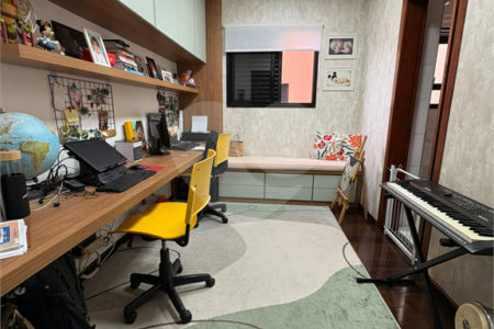 Apartamento à venda com 3 quartos, sendo 1 suíte, em Nova Petrópolis, São Bernardo do Campo, SP