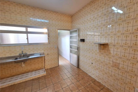 Casa Térrea à venda com 3 quartos, sendo 1 suíte, em Planalto Paulista, São Paulo, SP