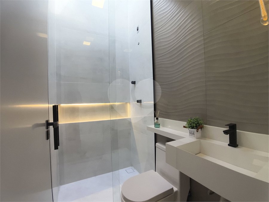Casa à venda com 3 quartos, sendo 1 suíte,  no condomínio Horto Florestal Villagio, Sorocaba - SP