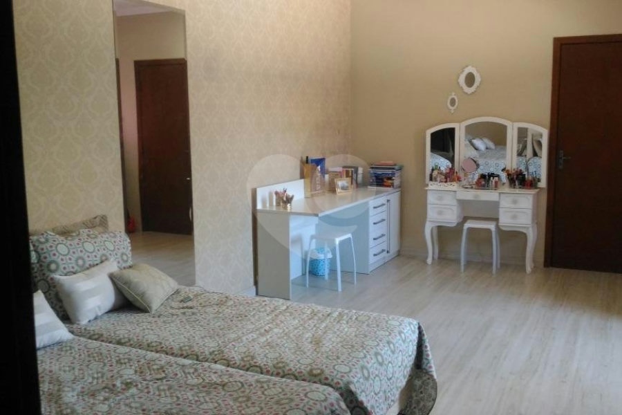 Sobrado à venda com 3 quartos, sendo 1 suíte,  em Imirim, São Paulo, SP