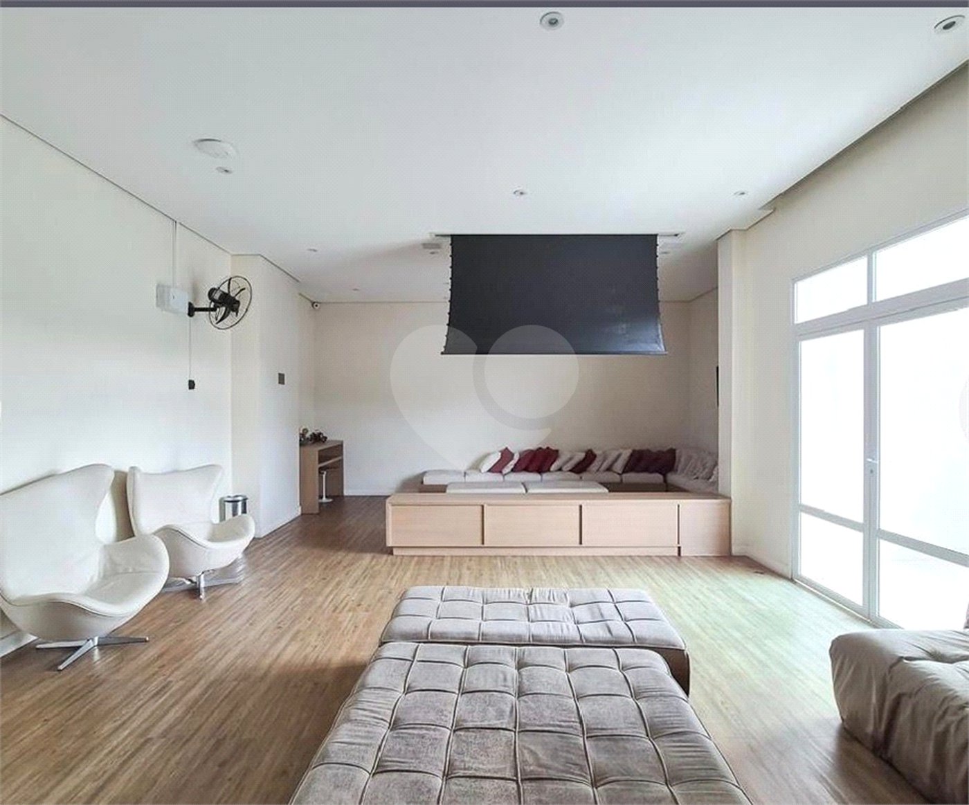 Apartamento à venda com 2 quartos, sendo 1 suíte,  em Independência, São Bernardo do Campo, SP