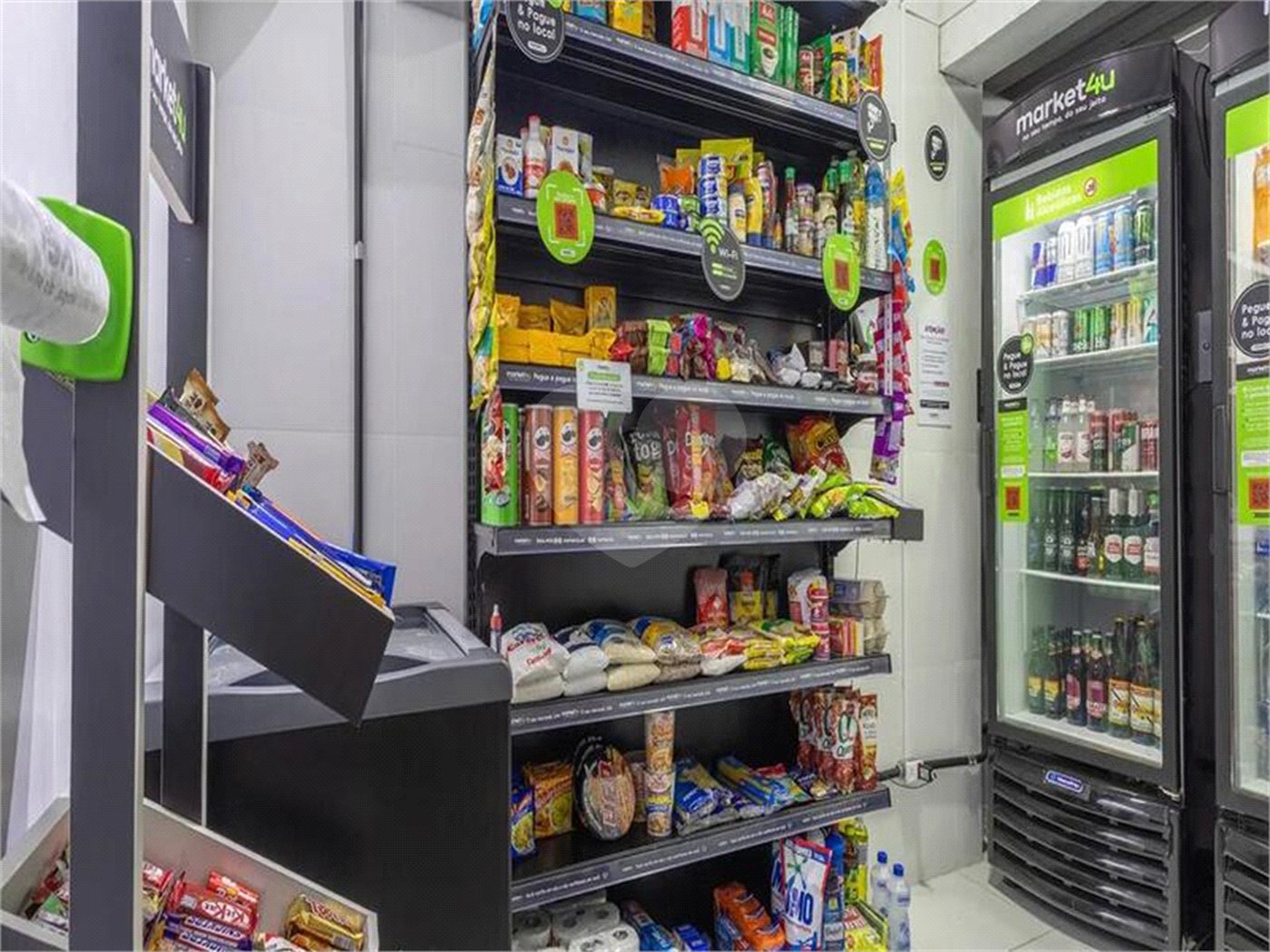 Apartamento à venda com 4 quartos, sendo 3 suítes, no Centro, Diadema, SP