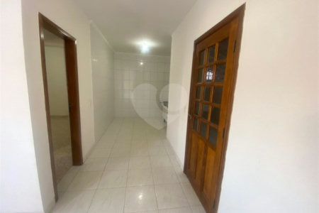 Casa à venda com 3 quartos, sendo 1 suíte,  em Vila Nova Cintra, Mogi das Cruzes, SP