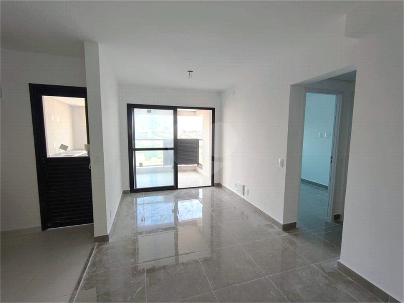 Apartamento para alugar com 2 quartos, sendo 1 suíte,  em Vila Caminho do Mar, São Bernardo do Campo, SP