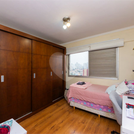 Apartamento à venda com 3 quartos, sendo 1 suíte, em Mirandópolis, São Paulo, SP