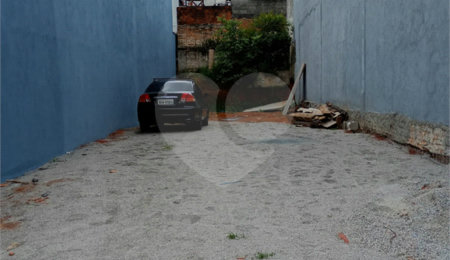 Terreno à venda com 2 quartos no Centro, Mogi das Cruzes, SP