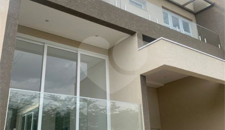 Casa à venda com 3 suítes no condomínio Quadra Real, Atibaia - SP