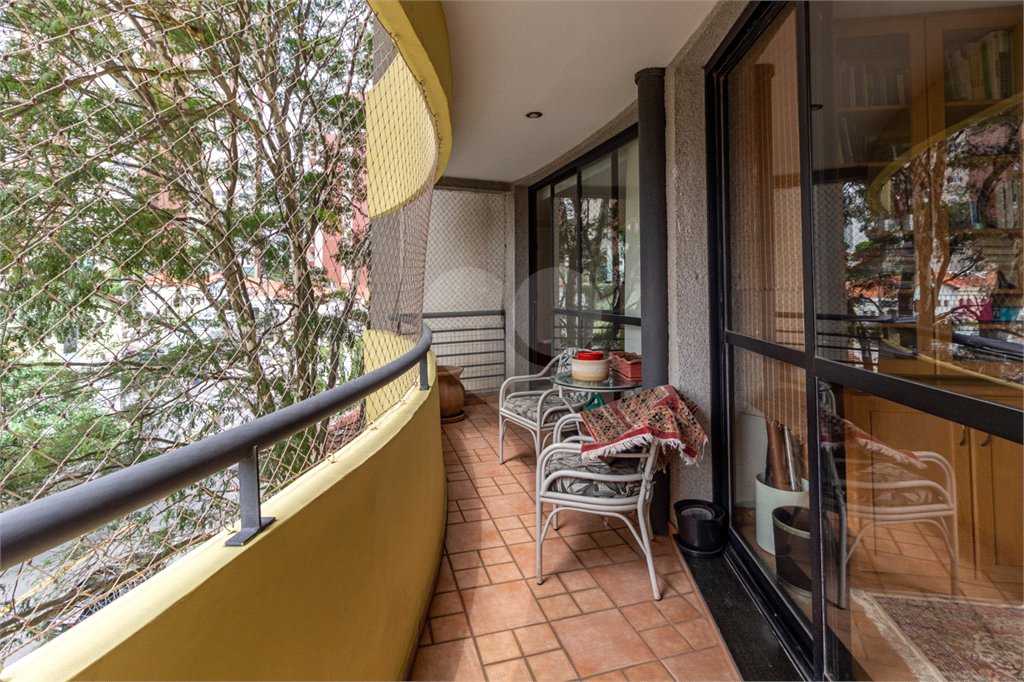Apartamento à venda com 3 quartos, sendo 1 suíte, em Perdizes, São Paulo, SP