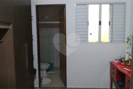 Casa Térrea à venda com 3 quartos, sendo 1 suíte, em Nova Cerejeira, Atibaia, SP