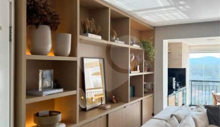 Apartamento à venda com 3 quartos, sendo 1 suíte,  em Jardim Leonor Mendes de Barros, São Paulo, SP