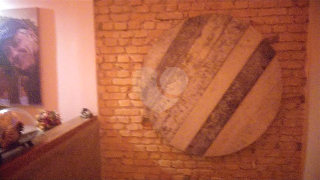 Casa à venda com 3 quartos, sendo 2 suítes, em Vila Mariana, São Paulo, SP