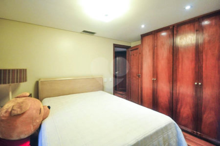 Apartamento à venda com 4 suítes em Vila Andrade, São Paulo, SP