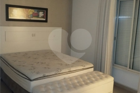 Apartamento à venda com 3 quartos, sendo 1 suíte, no Centro, Araraquara, SP