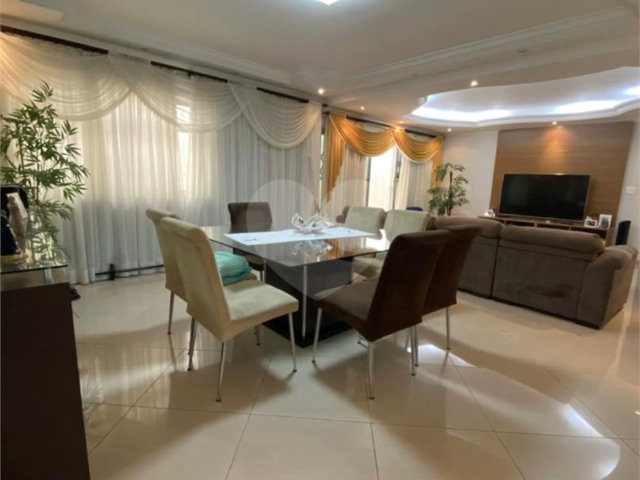 Sobrado à venda com 3 quartos, sendo 1 suíte,  no Brasilândia, São Paulo, SP