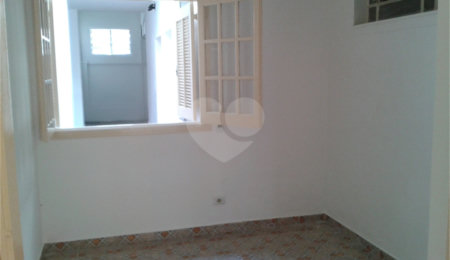 Sobrado à venda com 4 quartos em Santana, São Paulo, SP