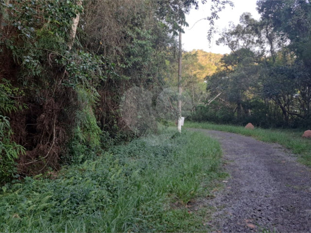 Terreno à venda no condomínio Associação Reserva das Hortênsias, Mairiporã - SP