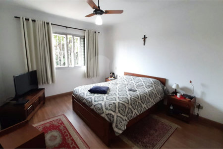 Casa à venda com 3 quartos, sendo 1 suíte, em Campo Grande, São Paulo, SP