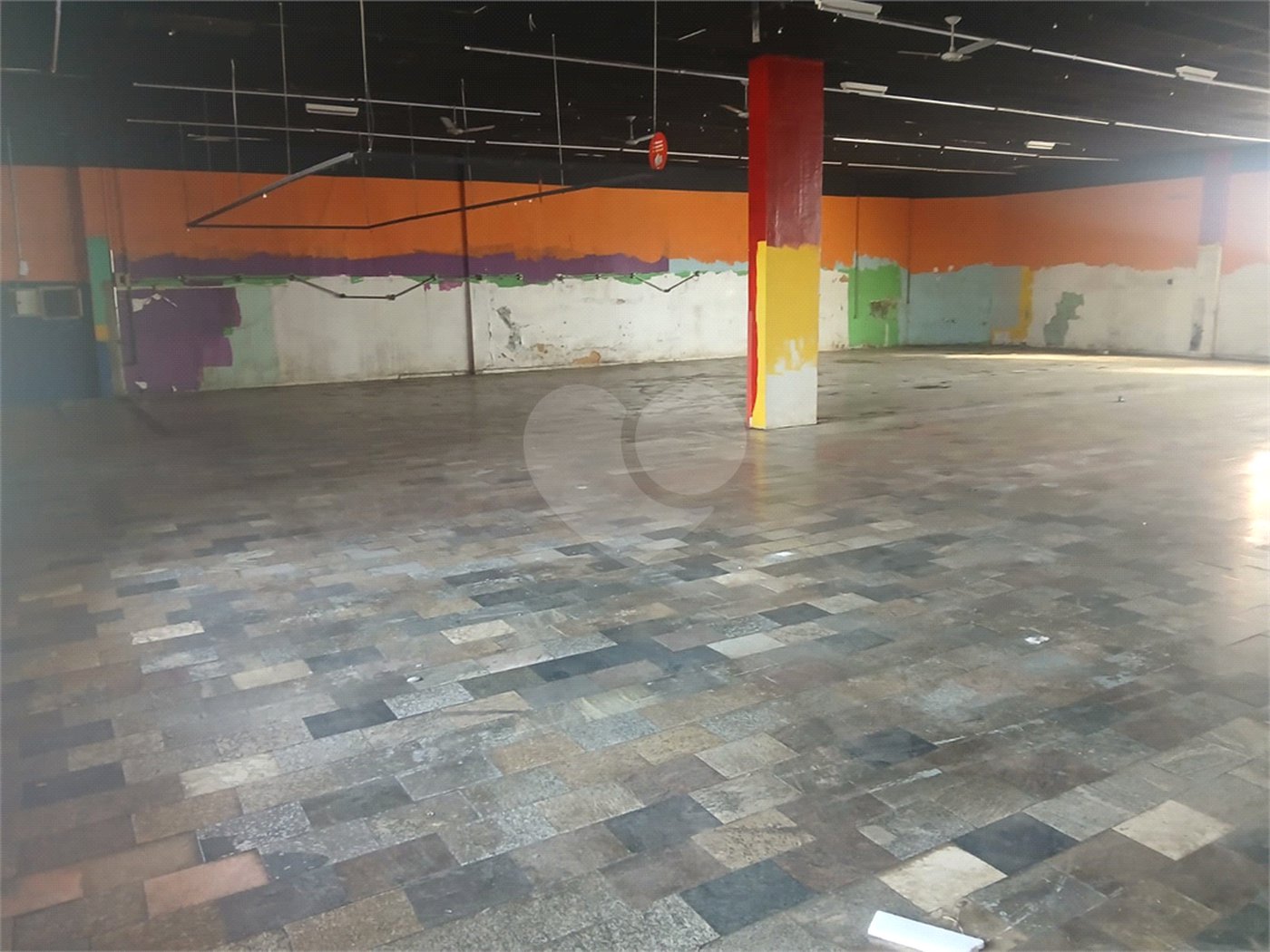 Barracão à venda ou para alugar no Centro, Itapetininga, SP