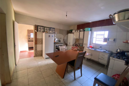 Casa à venda com 3 quartos em Vila Áurea, Ponta Porã, MS