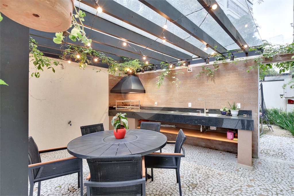 Apartamento à venda ou para alugar com 4 suítes em Granja Julieta, São Paulo, SP
