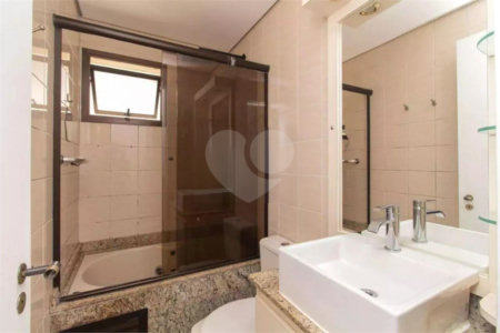Cobertura à venda ou para alugar com 3 quartos, sendo 1 suíte,  em Vila Clementino, São Paulo, SP