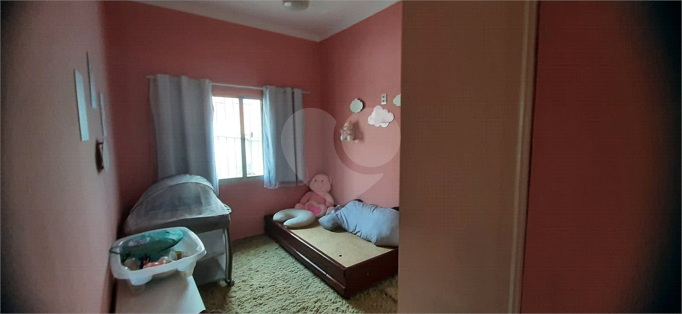 Sobrado à venda com 4 quartos, sendo 1 suíte, em Santana, São Paulo, SP