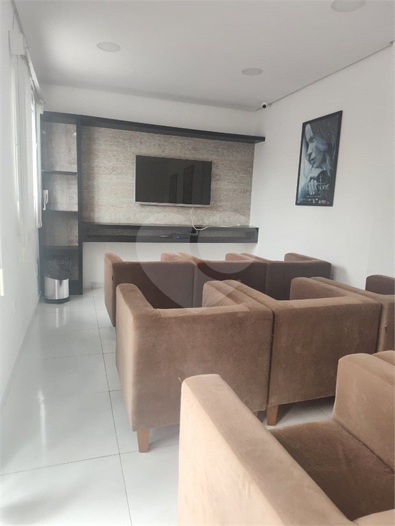 Apartamento à venda com 3 quartos, sendo 1 suíte, em Jardim Imperador, Suzano, SP