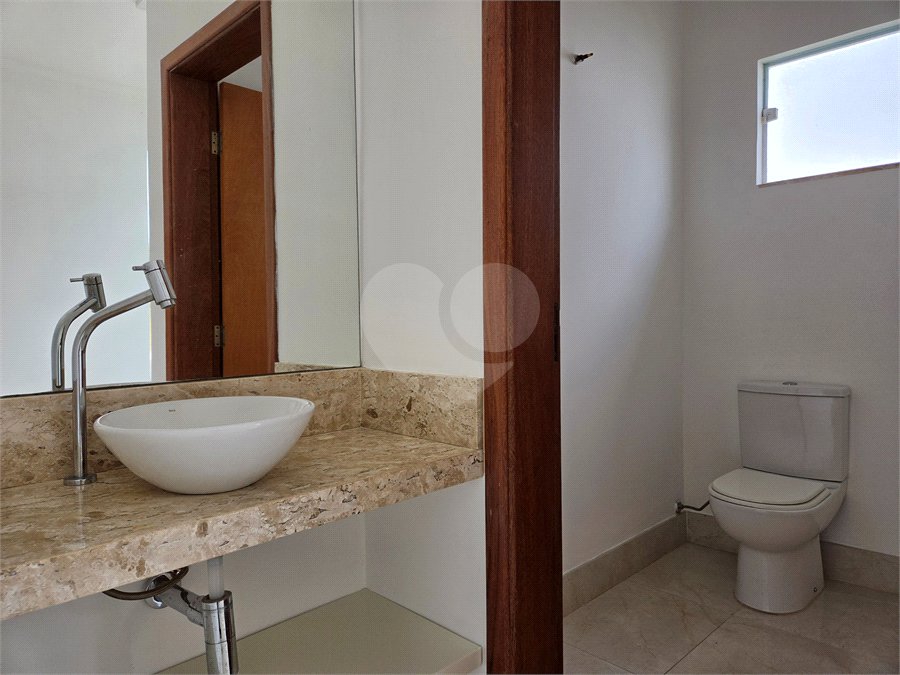 Casa à venda com 3 suítes no condomínio Jardim Solar do Bosque, Sorocaba - SP