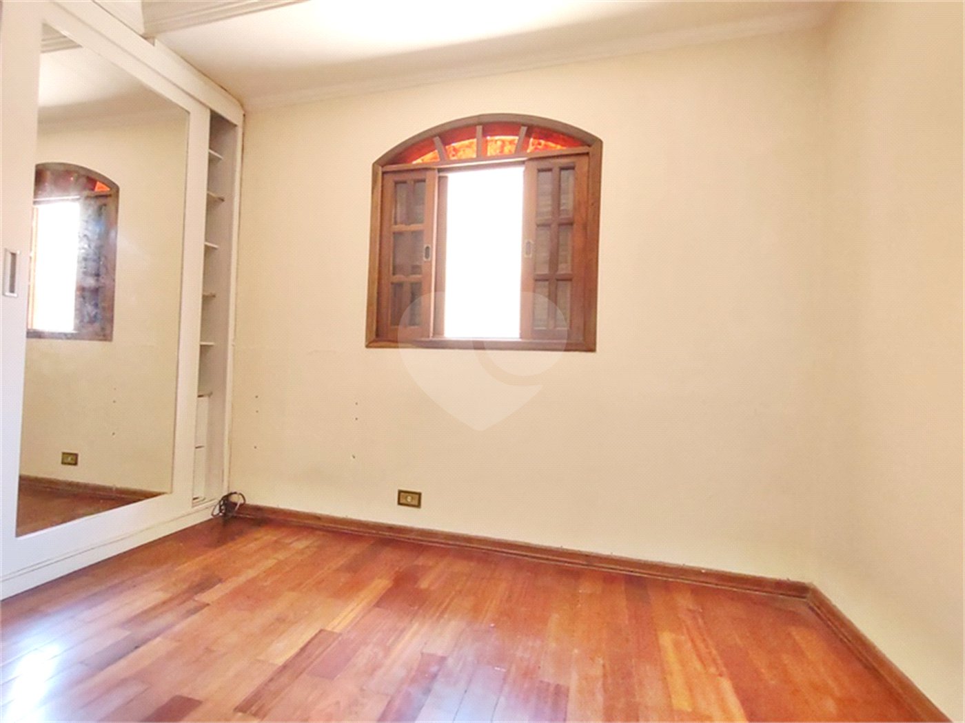 Casa à venda com 3 quartos, sendo 1 suíte, em Vila Mazzei, São Paulo, SP