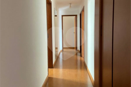 Apartamento à venda com 3 suítes no Centro, Araraquara, SP
