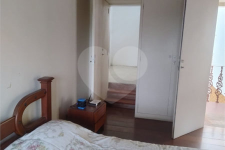 Casa à venda com 4 quartos, sendo 2 suítes,  em Rolinópolis, São Paulo, SP
