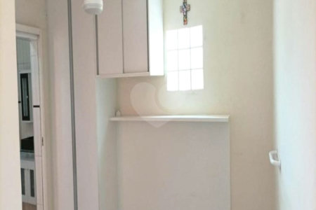 Casa à venda com 3 quartos, sendo 1 suíte, em Jardim Alvorada (zona Oeste), São Paulo, SP