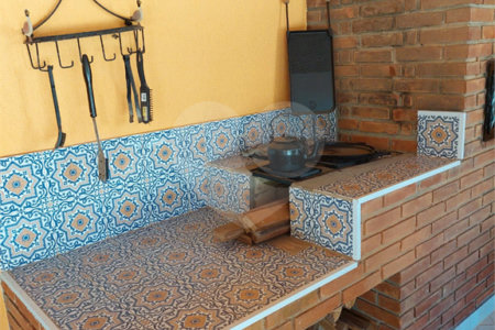 Casa à venda ou para alugar com 5 quartos, sendo 1 suíte, em Cumbari, Mairiporã, SP